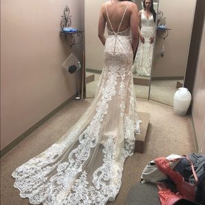 Jasmine Bridal dress with Casablanca veil